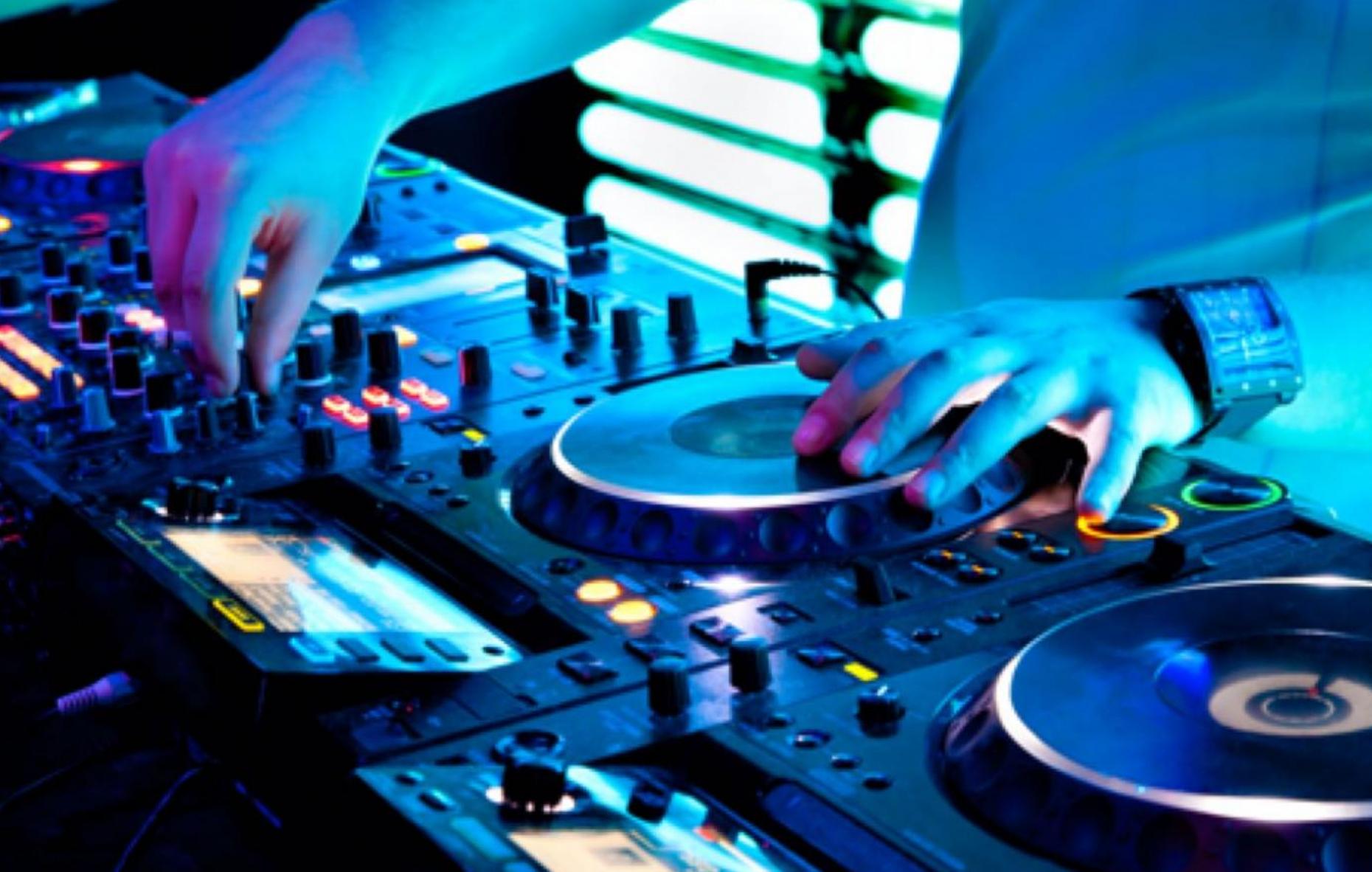DJ-Festmusik